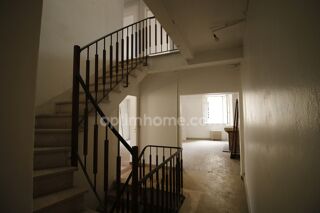  Immeuble � vendre 9 pi�ces 210 m�