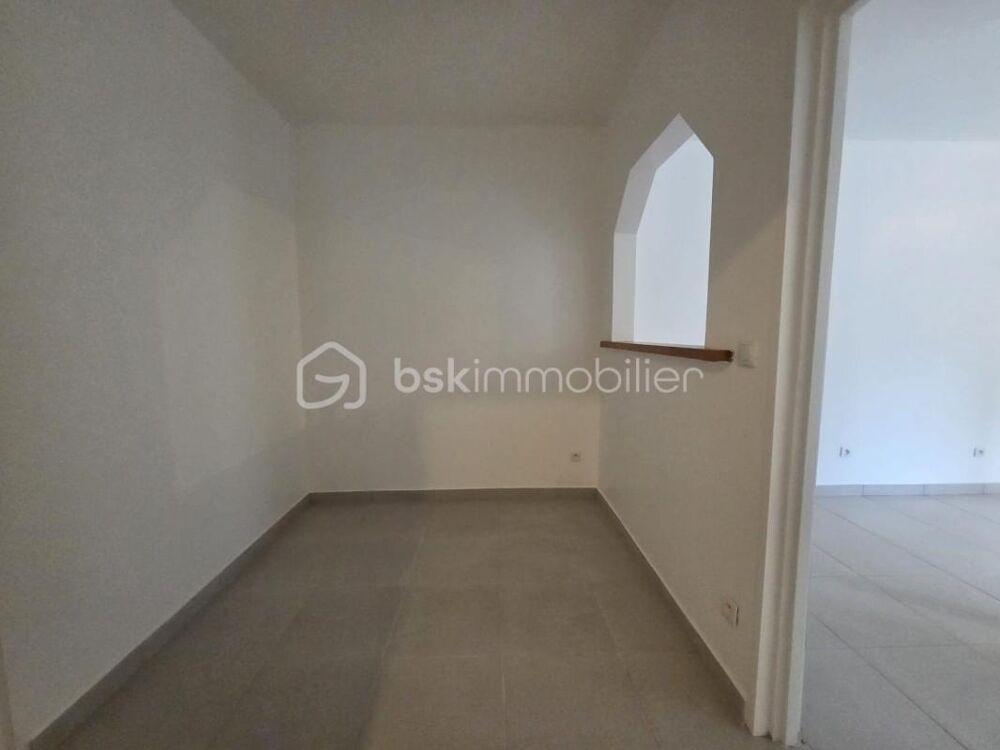 Bel appartement de type T2 bis, secteur privilégié