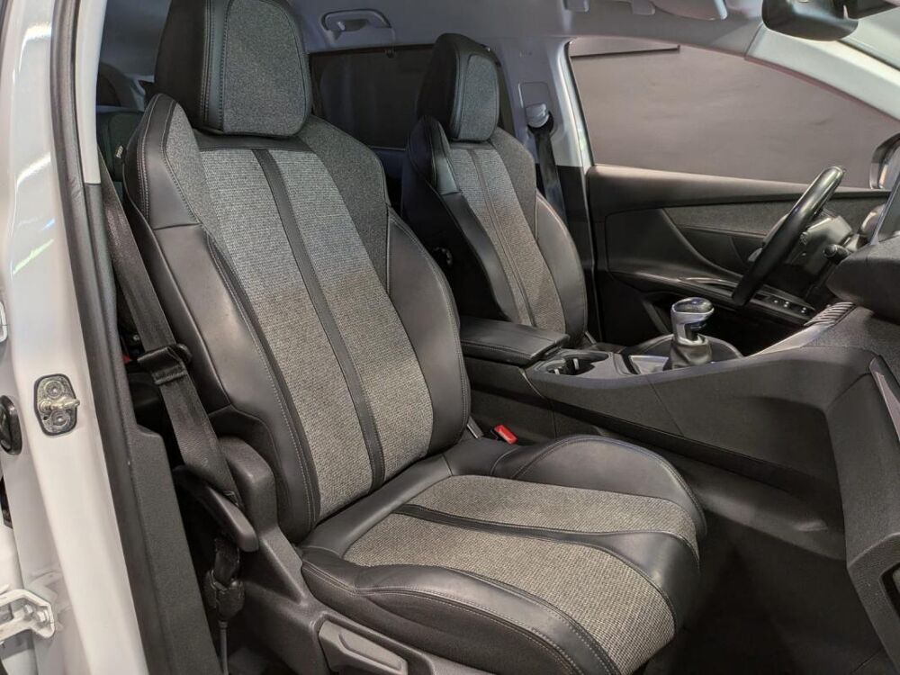 5008 2.0 BlueHDi 150ch SS BVM6 Allure Entretien complet Peugeot 2018 occasion 78200 Mantes La Jolie