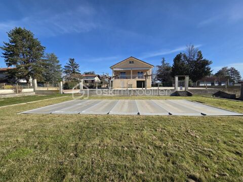   Maison traditionnelle 124m2 � poncins Maison - 4 pi�ce(s) - 124 m�