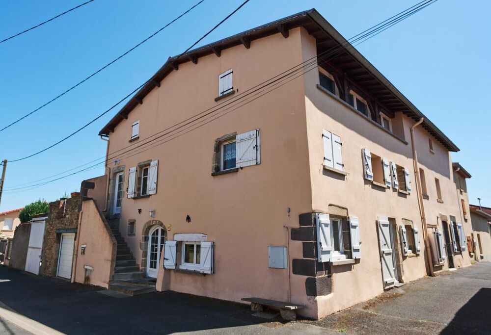 A Beauregard L'Evêque, magnifique bâtisse rénovée de 320 m²  Fort potentiel de rendement ou grande maison de famille