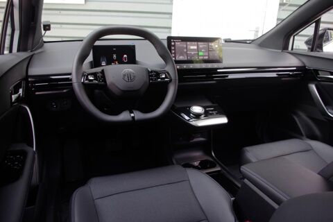MG4 EV 64KWH - 150 KW 2WD LUXURY 2023 occasion 78240 Chambourcy