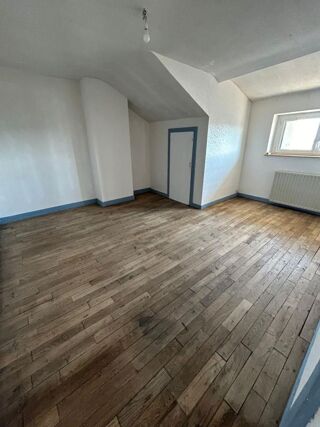  Immeuble � vendre 12 pi�ces 208 m�