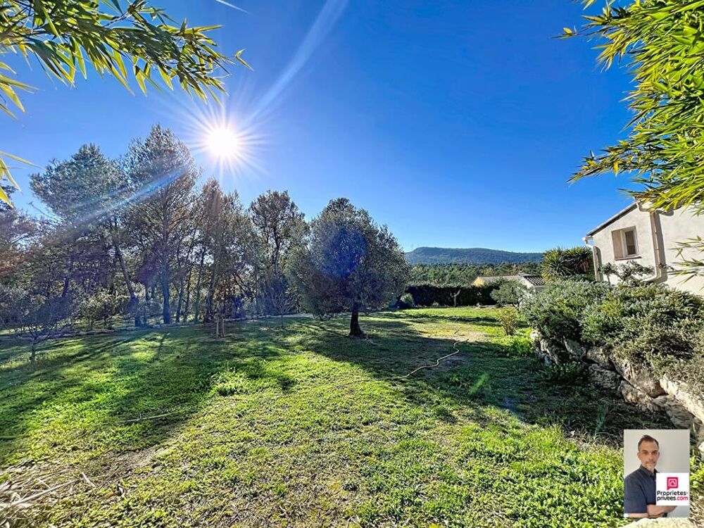 � vendre  Villa Rocbaron (83136)