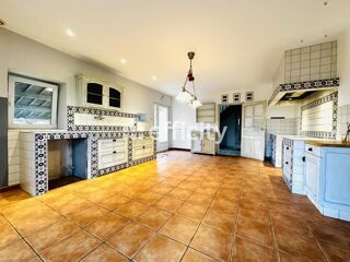  Maison � vendre 8 pi�ces 225 m�