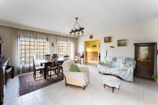 Vente Maison HOUILLES, YVELINES (78) - Maison individuelle 172 m² habitables - 8 pièces - 5 chambres - sous-sol total de 106 m² Houilles