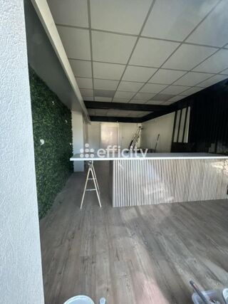  Immeuble à vendre 186 m²