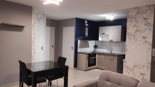  Appartement à louer 2 pièces 45 m²