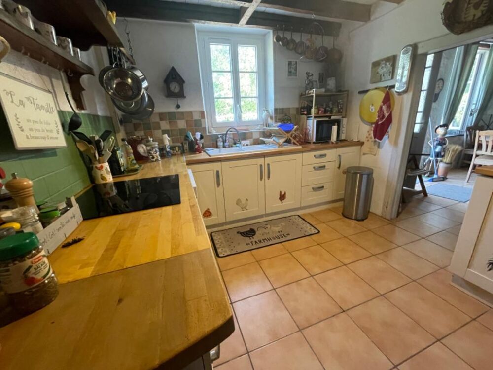 Vente Maison Maison de campagne rénovée avec vue campagne 153000€ La celle dunoise