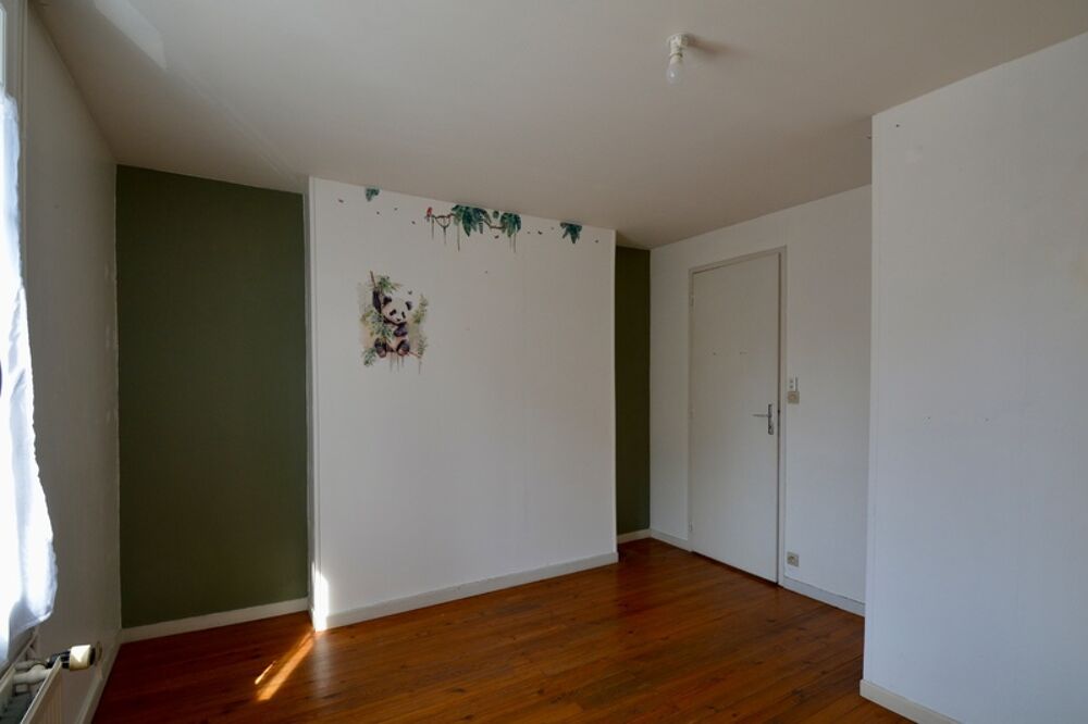 A vendre : Maison de caractère 112 m² à Serquigny  4 ch, jardin clos sans vis-à-vis et Gare à pied (Paris 1h25)