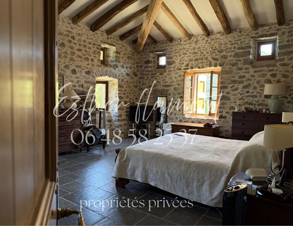 à vendre  Propriété/château Anduze (30140)