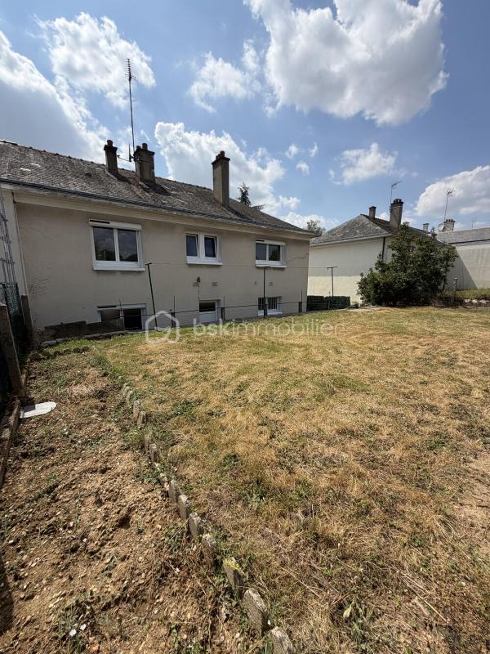 Vente Maison Maison spacieuse et rénovée en centre ville Chateauneuf sur sarthe