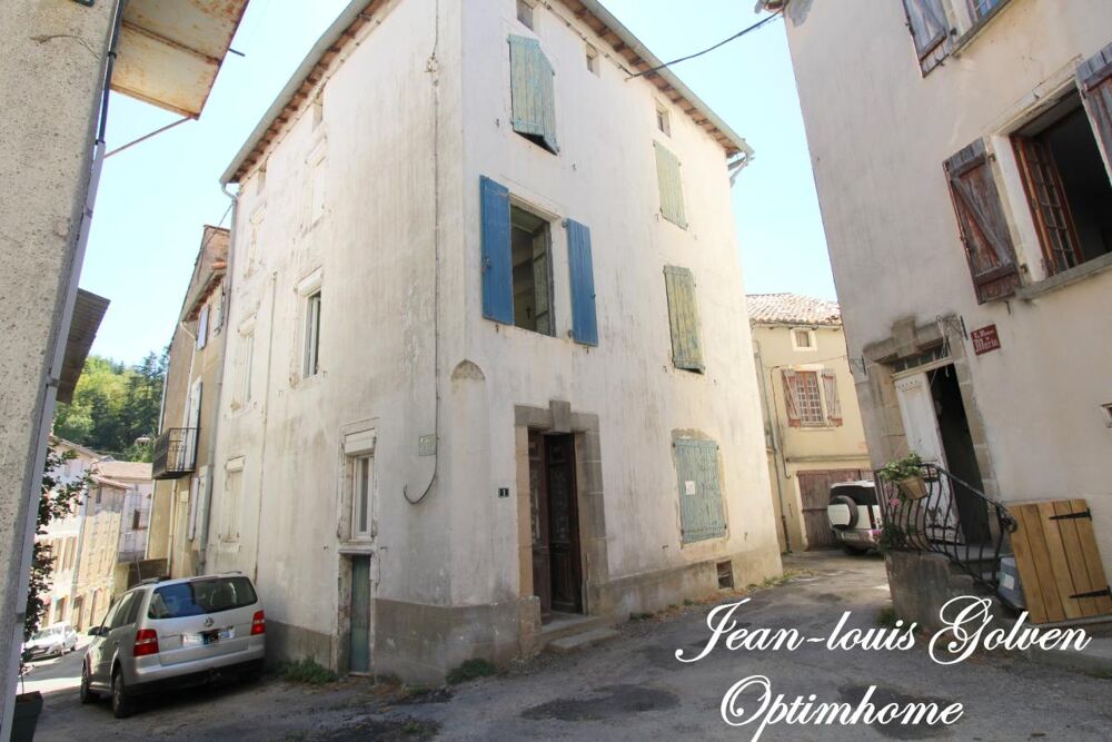 Maison 7 pièces 137 m² · à Fayet · 137 m² · 65 000 €