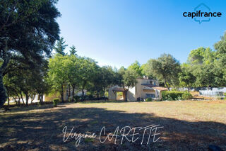  Maison � vendre 9 pi�ces 317 m�