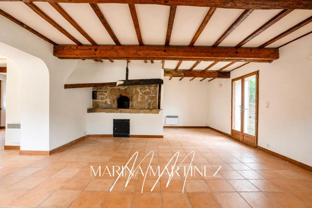 Maison en pierre rénovée avec dépendance de 120 m² et parc arboré de plus de 1880m2 - Villeneuve-la-Comptal