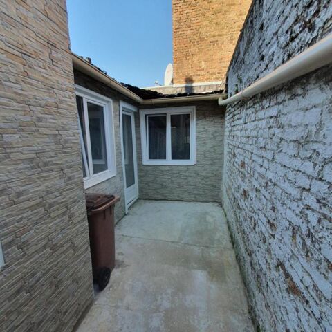  Maison  louer 6 pices 84 m