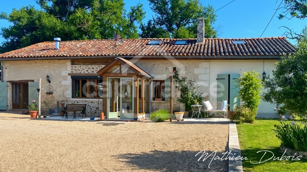 Grange en pierre rénovée avec piscine, 4 chambres, au coeur de la nature en Dordogne