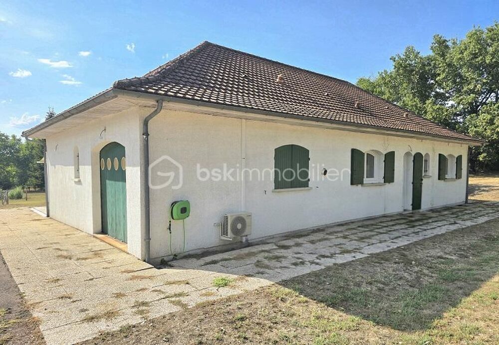 Vente Maison MAISON 3 CHAMBRES (POSSIBILITE 4) DE 138 M2 SUR UN TERRAIN DE PLUS DE 9 000 M2 !!! Coutras
