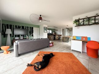 Maison � vendre 7 pi�ces 160 m�