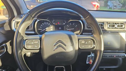 C3 III 1.2 PureTech 82 Shine 2018 occasion 61600 Magny Le Desert
