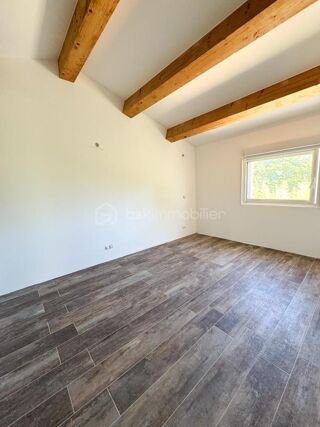  Villa � vendre 6 pi�ces 167 m�