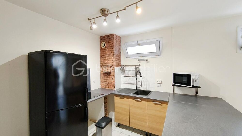 Vente Appartement Grand studio avec terrasse, cave et parking rue anatole france Noisy le sec