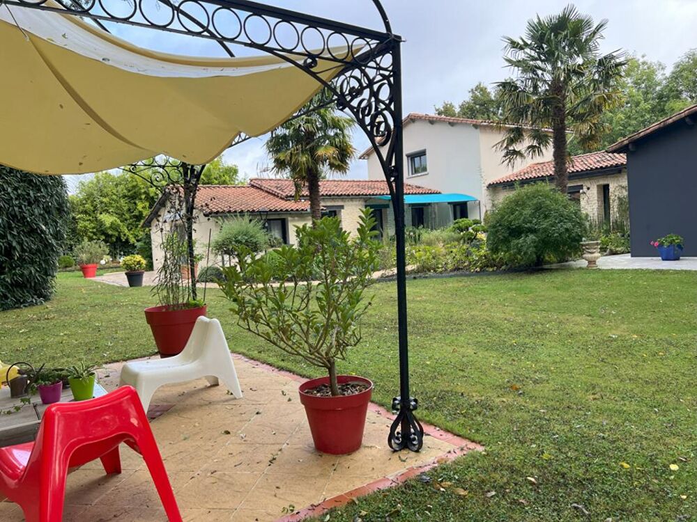 Ensemble immobilier de 3 logements Auge 12 pièce(s) 277 m2