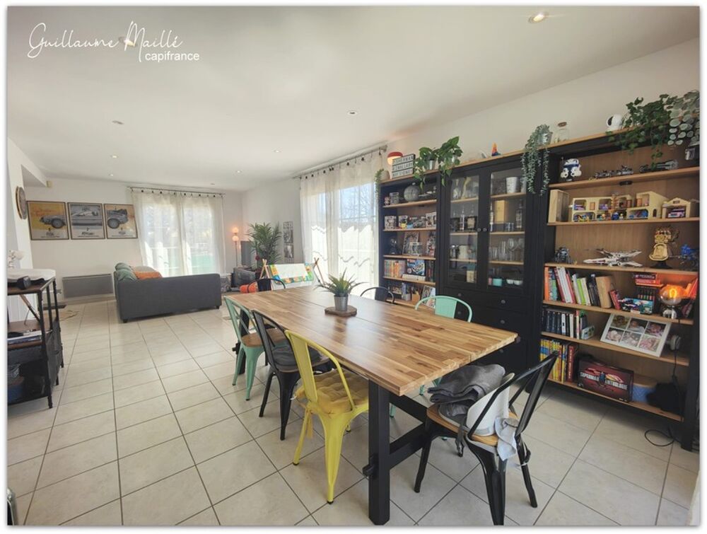 Exclusivité - Villa contemporaine de 106m² pour 4 pièces avec jardin et garage - proche de MONTBLANC (34290)