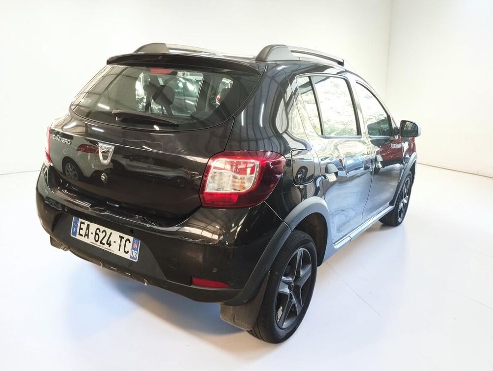 Sandero 0.9 TCE 90 STEPWAY PRESTIGE 2016 occasion 06640 Saint-Jeannet