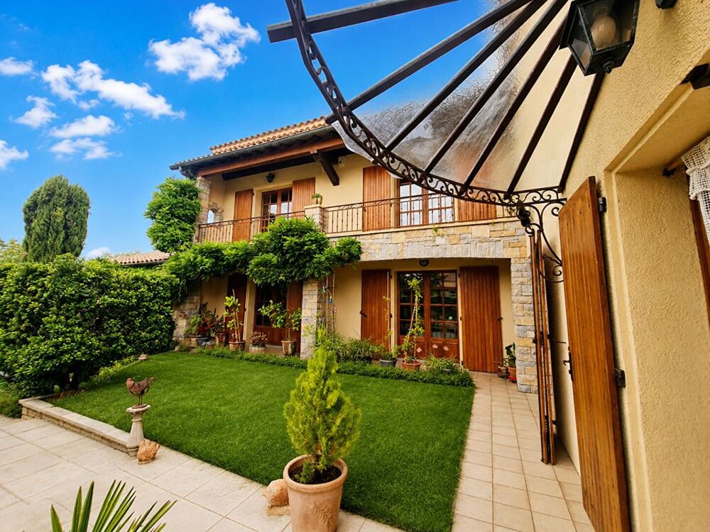 Vente Maison ALES - Villa 220m² avec piscine & pool house - 4 chambres- Proche commerces Ales