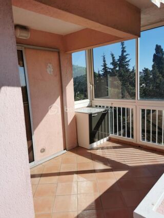  Appartement  vendre 4 pices 76 m