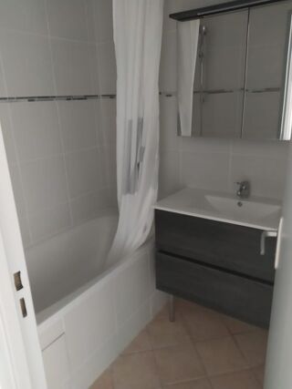  Appartement à louer 1 pièce 26 m²