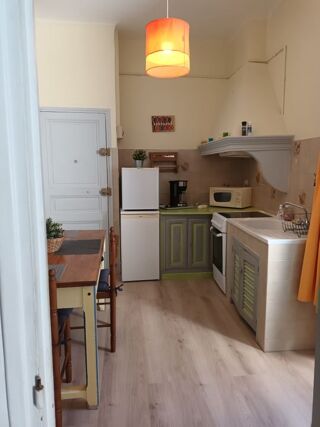  Appartement à louer 1 pièce 28 m²