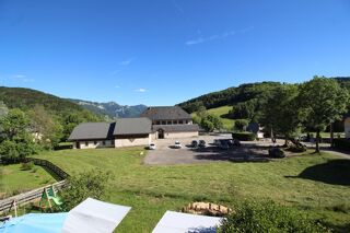  Maison à vendre 12 pièces 301 m²