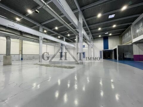 À LOUER  BÂTIMENT INDUSTRIEL 5 191 M² 33117 77124 Meaux