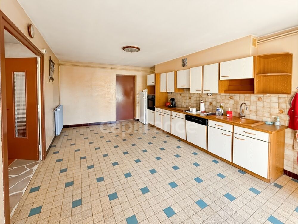 Vente Maison Maison à vendre 6 pièces  (71) Etrigny