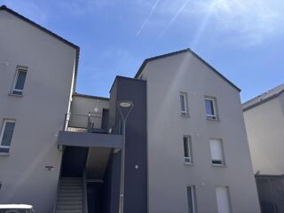  Appartement à louer 2 pièces 40 m²