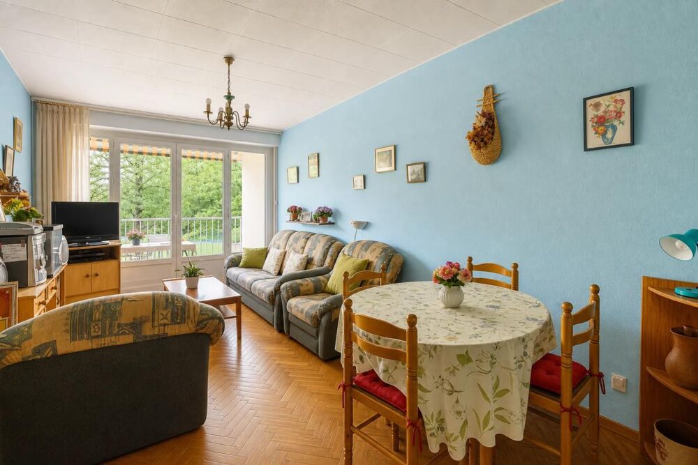 Appartement loué 3 pièces à Sainte-Foy-lès-Lyon