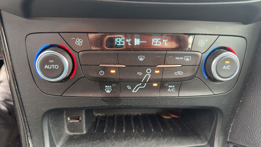Focus 2.0 TDCi 150 Powershift Titanium - Automatique 2015 occasion 42000 Saint Etienne
