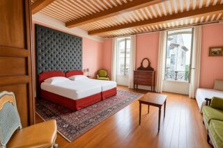  Maison à vendre 13 pièces 606 m²