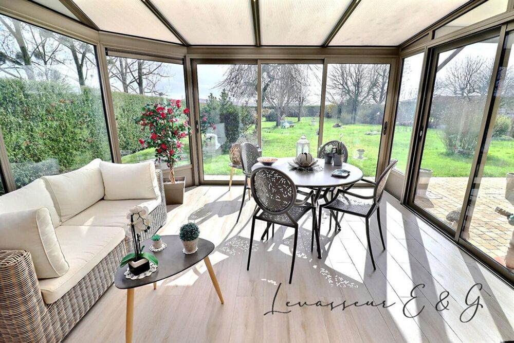 Vente Maison Entre Bresles et Beauvais 60510 - Pavillon sur sous sol total sans travaux 3 chambres sur 1672m² Oroer
