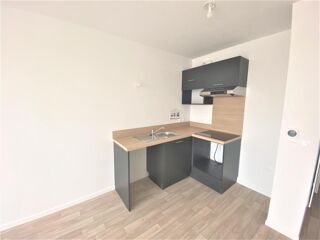  Appartement à louer 2 pièces 45 m²