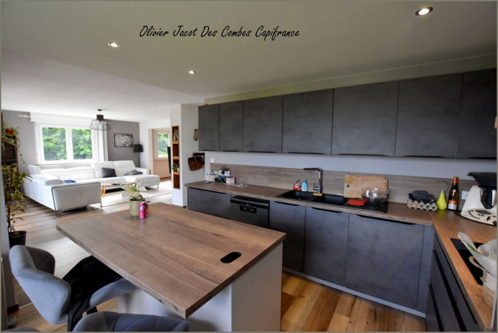 Maison à vendre 6 pièces 191m2 NOMMAY (25)