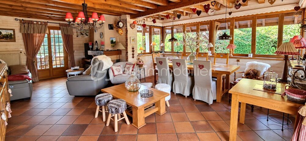 Vente Maison BELLE DEMEURE AVEC PISCINE ET SPA - 160m², 4 CHAMBRES, GRANDE VÉRANDA, TERRAIN CLOS DE 1520m², SANS VIS- Å- VIS Longueville