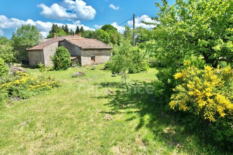   MAISON À RÉNOVER DE 100 M2, TERRAIN DE 965 M2, 3 CHAMBRES, 117 M2 DE DÉPENDANCES, GARAGE, CAVE, FOUR À PAIN, SOURCE Maison - 3 pièce(s) - 100 m²