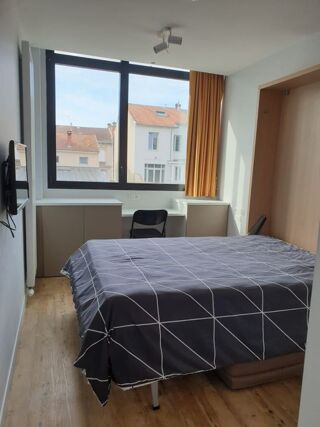  Appartement à louer 1 pièce 17 m²