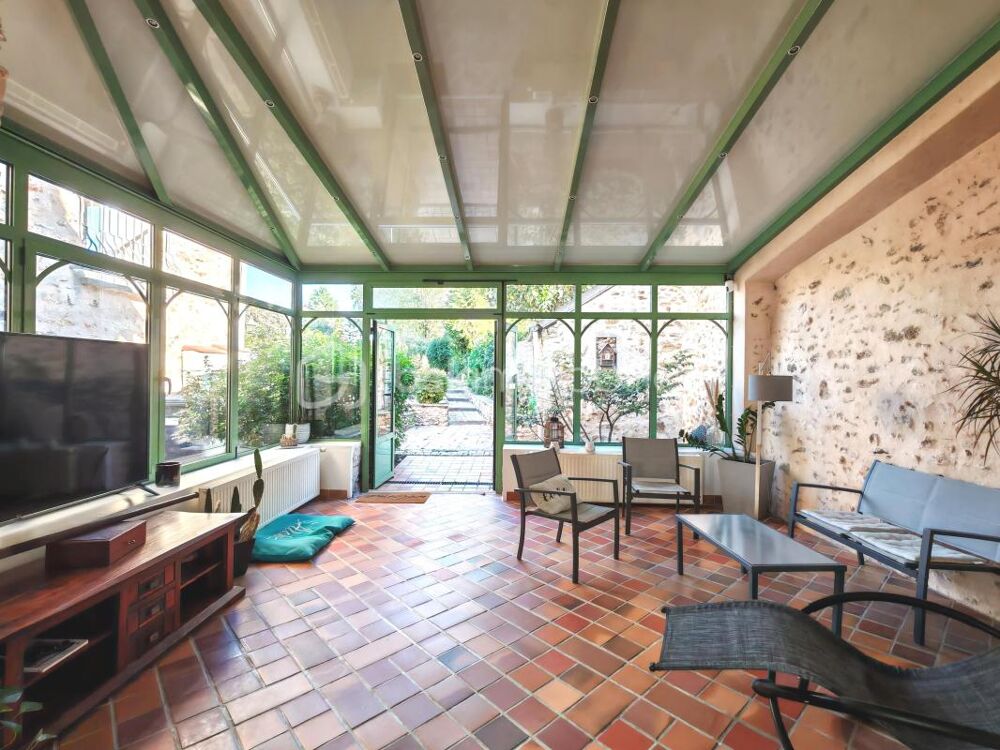 Maison briarde avec terrasse, jardin