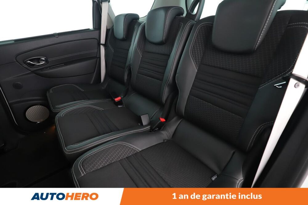 Grand scenic IV 1.5 dCi Bose Edition EDC 5PL 110 ch 2015 occasion 92130 Issy-les-Moulineaux
