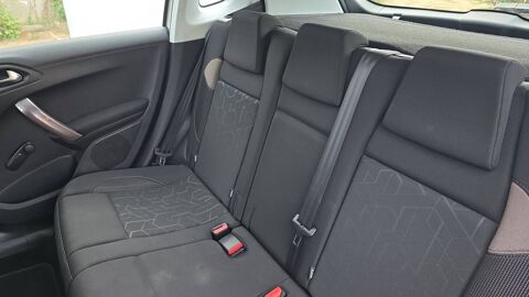 2008 1.2 PureTech 82 Active 2015 occasion 87200 Saint Junien