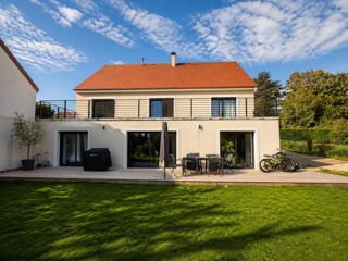 Vente Maison Maison de 8 pièces de 198 m² à Louye Louye